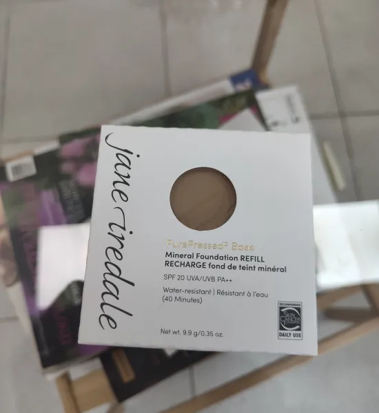 Golden Glow Jane Iredale nowy kartonik puder mineralny